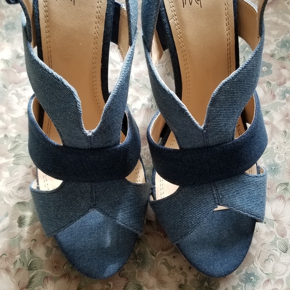 IMPO Denim 2tone heels